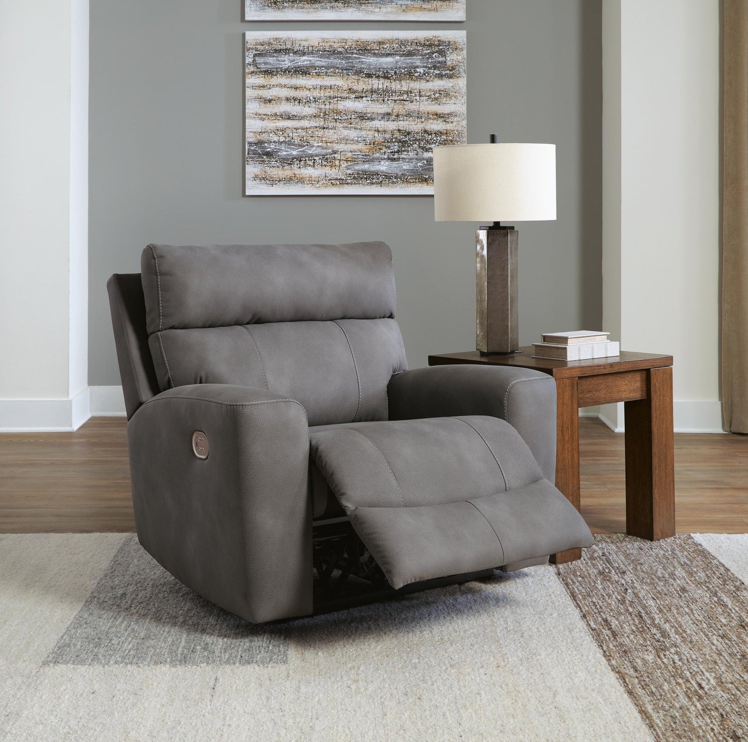 Living Room > Recliners