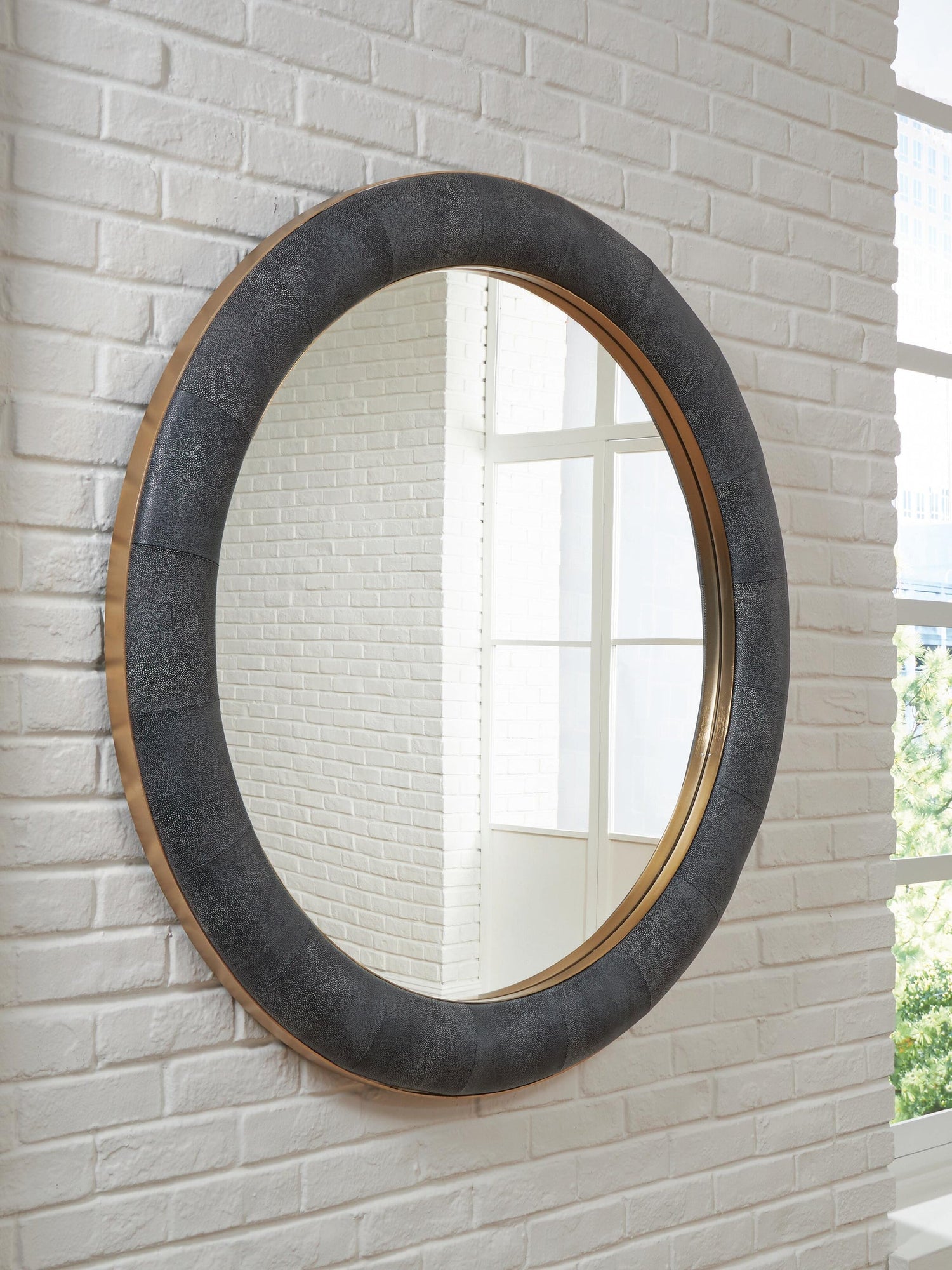 Accessories > Mirrors