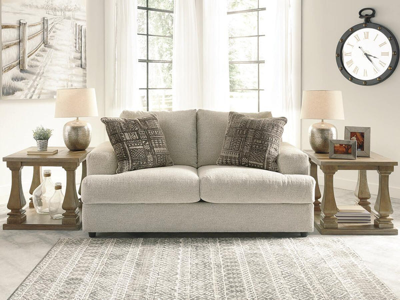 Soletren Loveseat