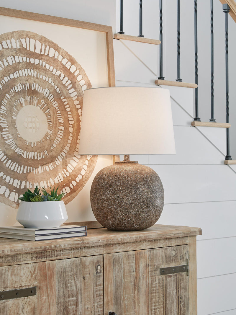 Ashley Express - Neavesboro Metal Table Lamp (1/CN)