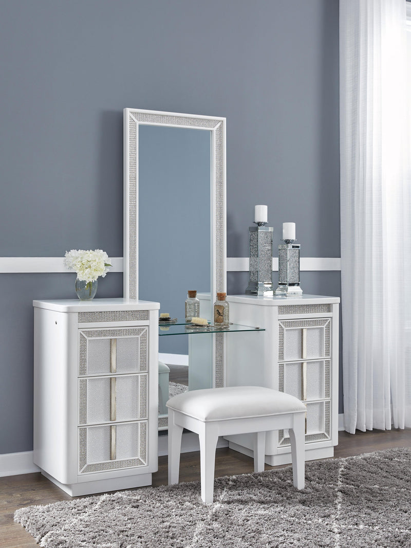 Chalanna Vanity with Mirror
