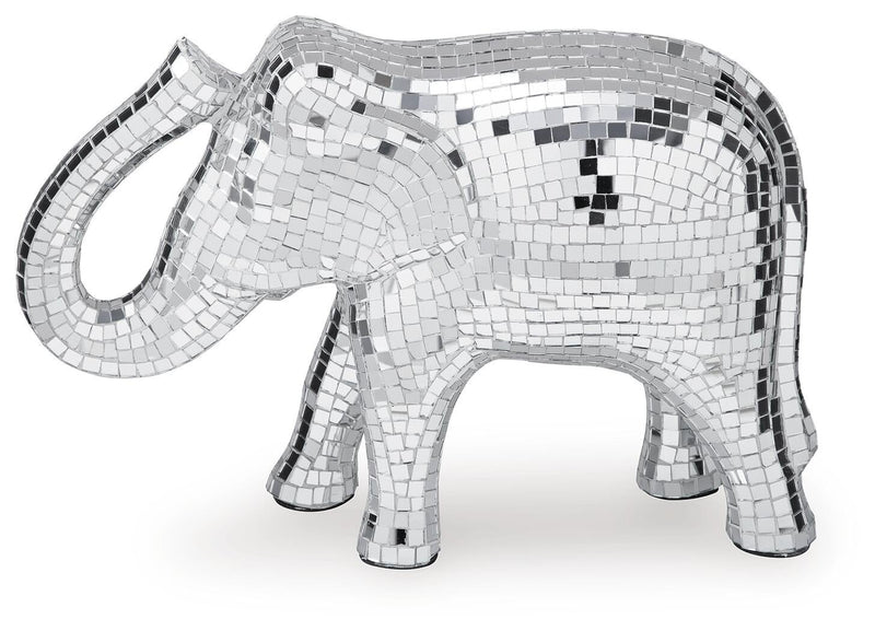 Ashley Express - Hallmont Sculpture