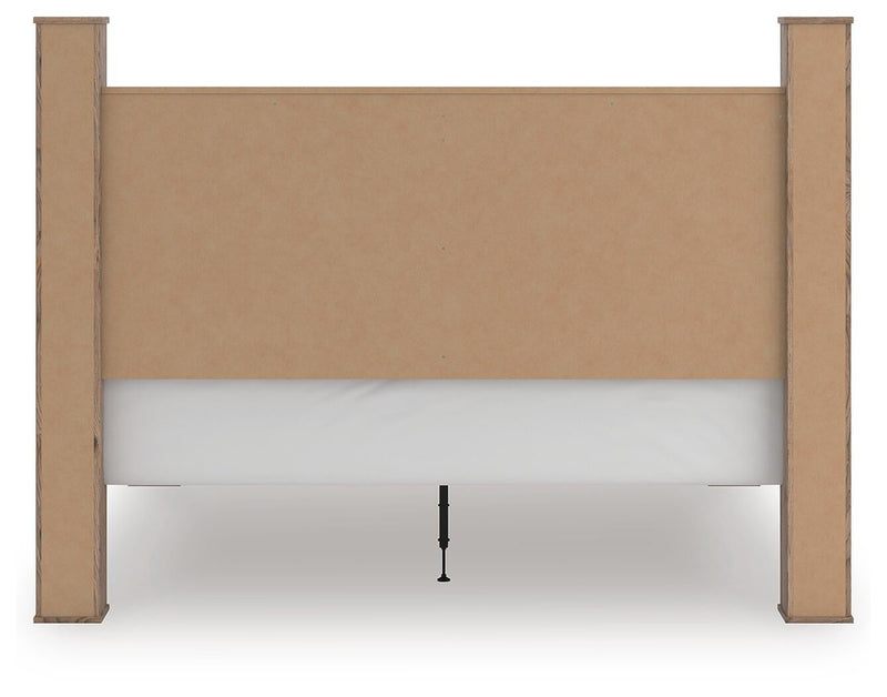 Rusticott King Poster Bed