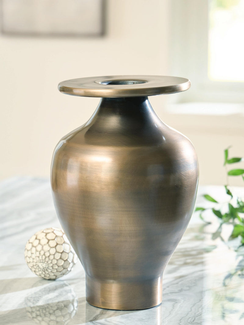 Ashley Express - Fedorleigh Vase