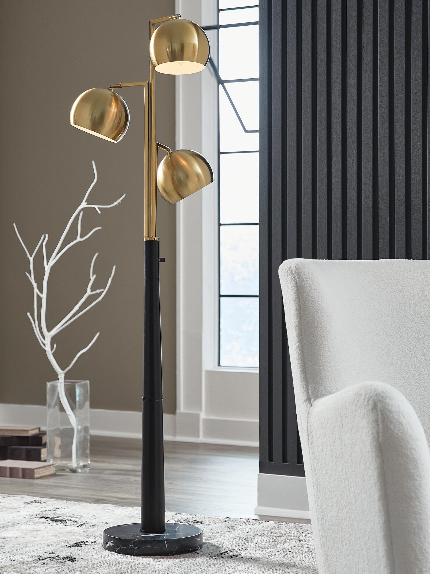 Ashley Express - Sorcha Metal Floor Lamp (1/CN)