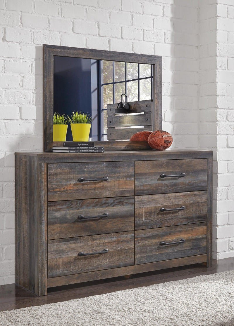 Drystan King Panel Bed with Mirrored Dresser