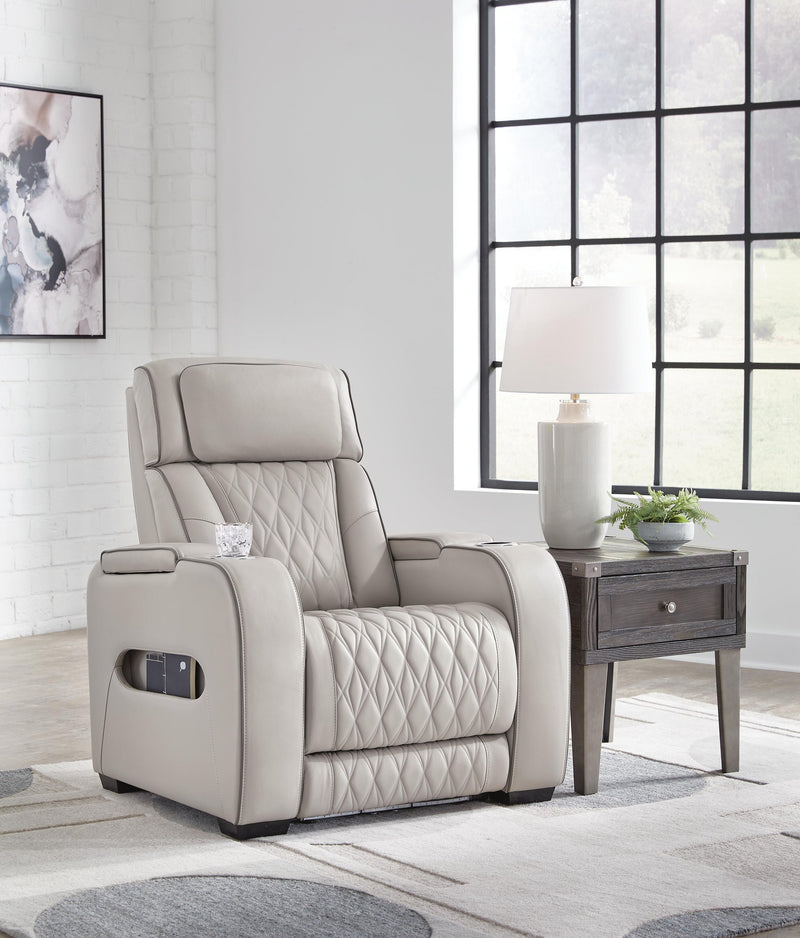 Boyington Sofa, Loveseat and Recliner