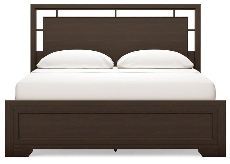 Covetown California King Panel Bed with Mirrored Dresser and Nightstand