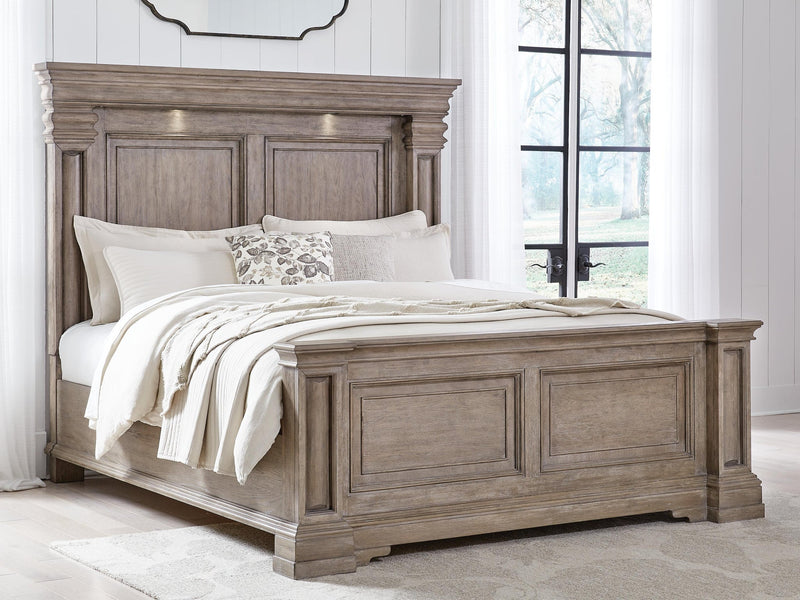 Blairhurst Queen Panel Bed with Mirrored Dresser and Nightstand
