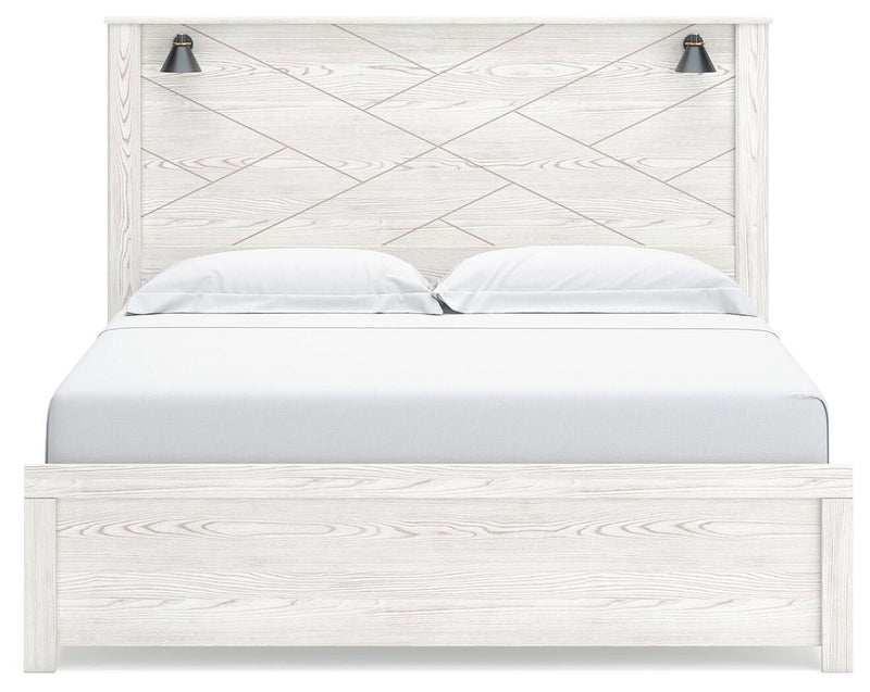 Gerridan King Panel Bed with Mirrored Dresser and Nightstand
