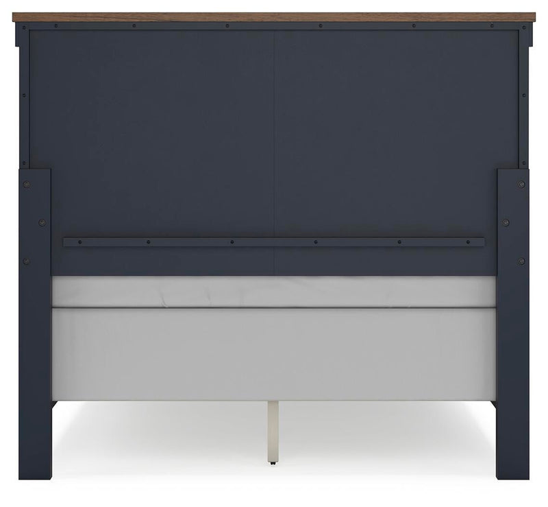 Landocken Full Panel Headboard, Dresser and Mirror
