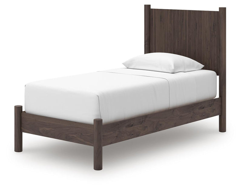 Cadmori Twin Panel Platform Bed, Dresser and Mirror