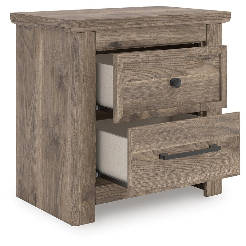 Keithland Queen Poster Bed with Mirrored Dresser and Nightstand