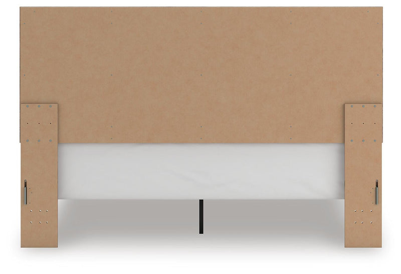 Keithland King Panel Bed with Mirrored Dresser and Nightstand