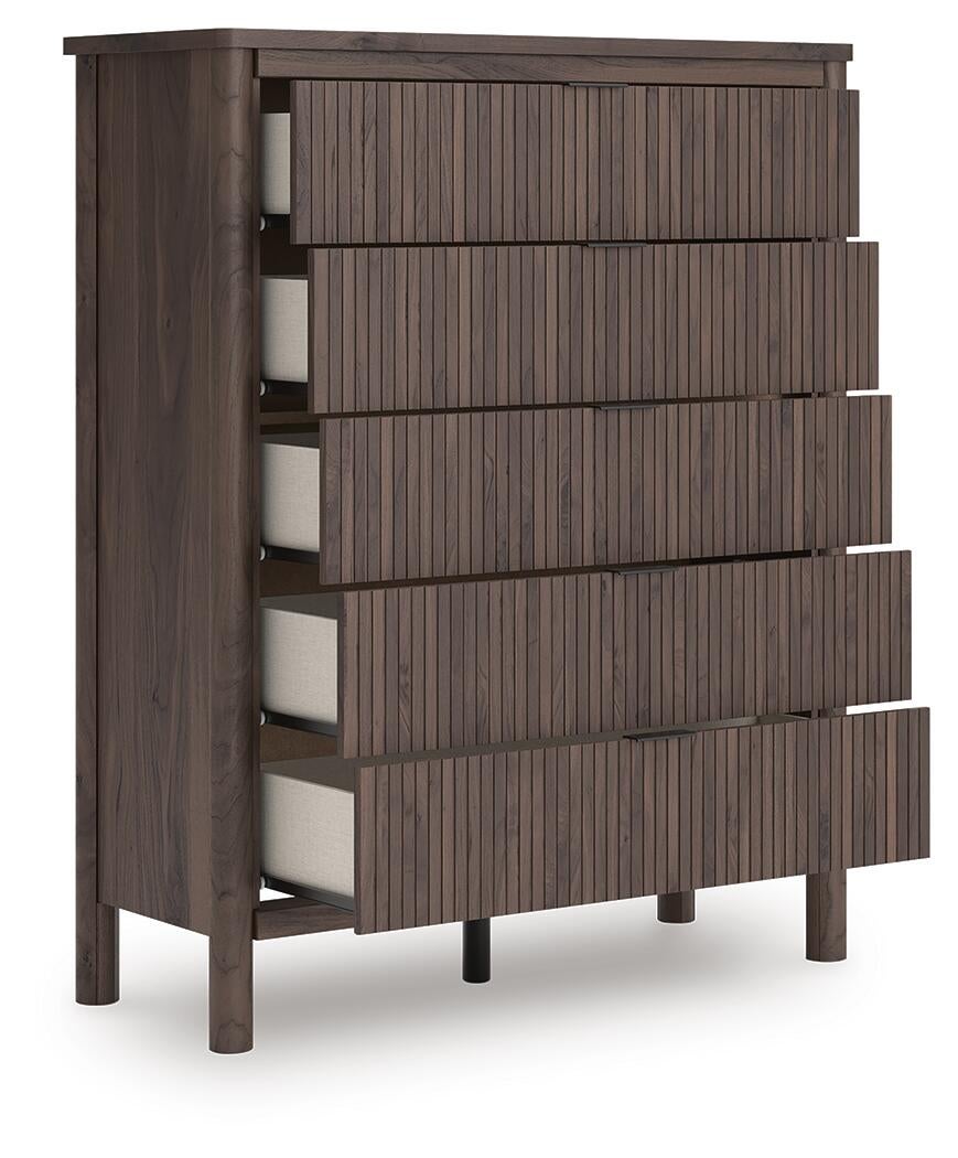 Pamytta King Panel Bed, Dresser, Mirror, Chest and Nightstand