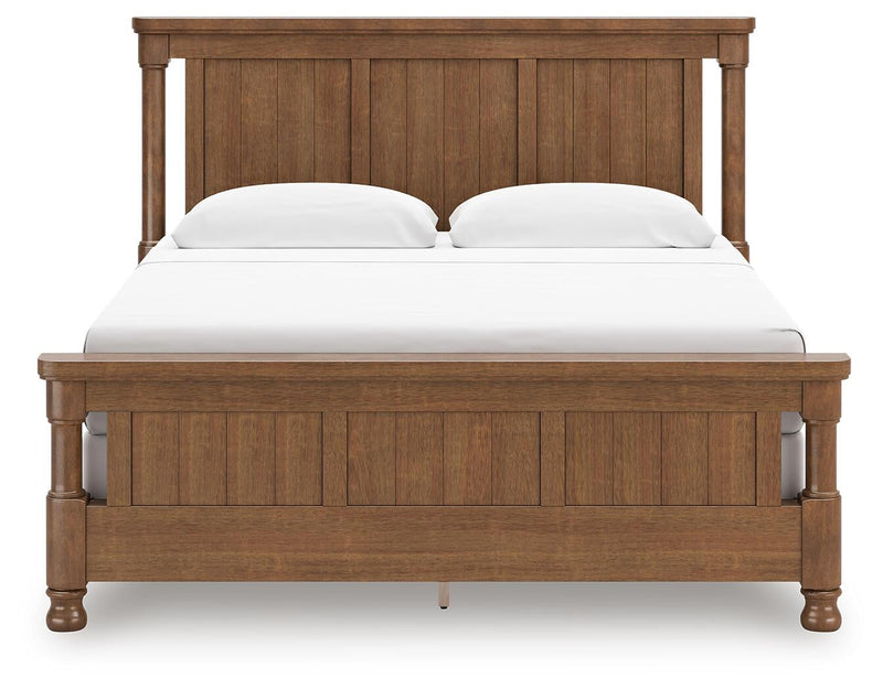 Chadworth King Poster Bed with Mirrored Dresser and Nightstand