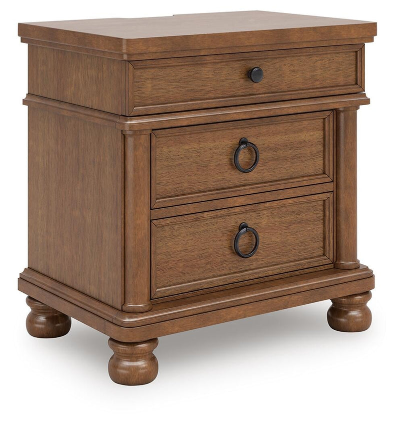 Chadworth King Poster Bed with Mirrored Dresser and Nightstand