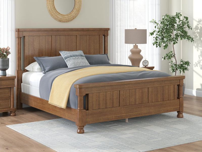 Chadworth California King Poster Bed with Mirrored Dresser and Nightstand