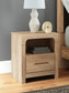 Kinlanni Queen Upholstered Platform Bed, Dresser, Mirror and Nightstand