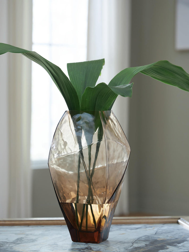 Ashley Express - Ewart Vase