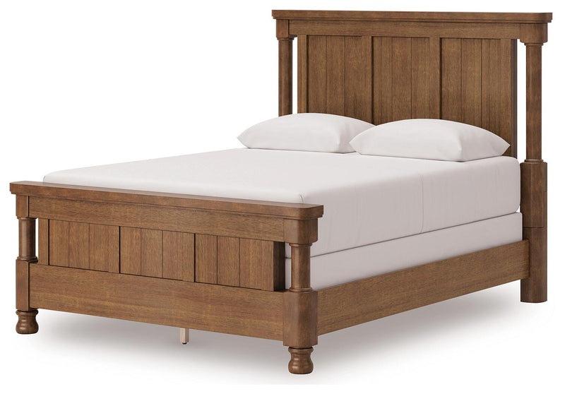 Rowlenstown Queen Poster Bed