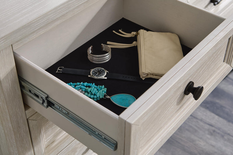 Darbonton Six Drawer Chest